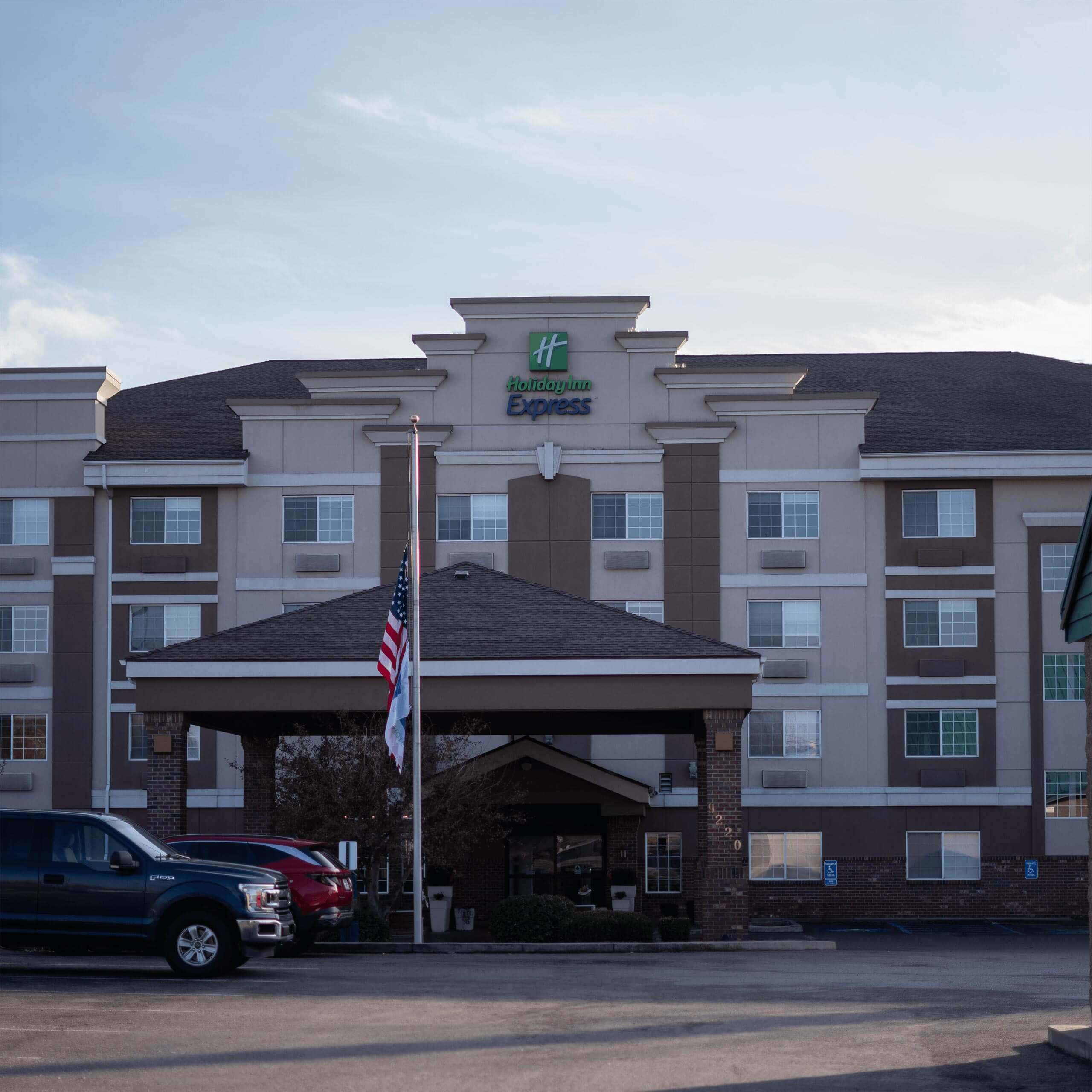 The signage of a Holiday Inn Express hotel.