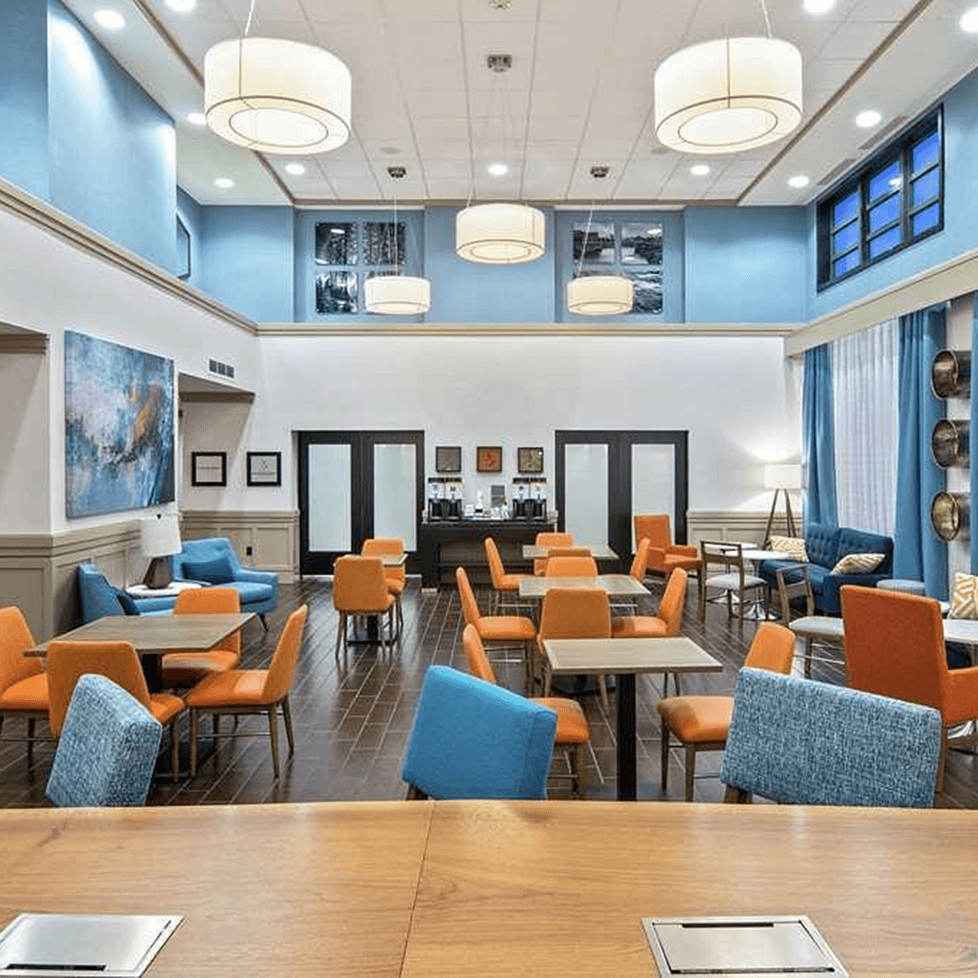 Hampton Suites Spokane Valley lobby